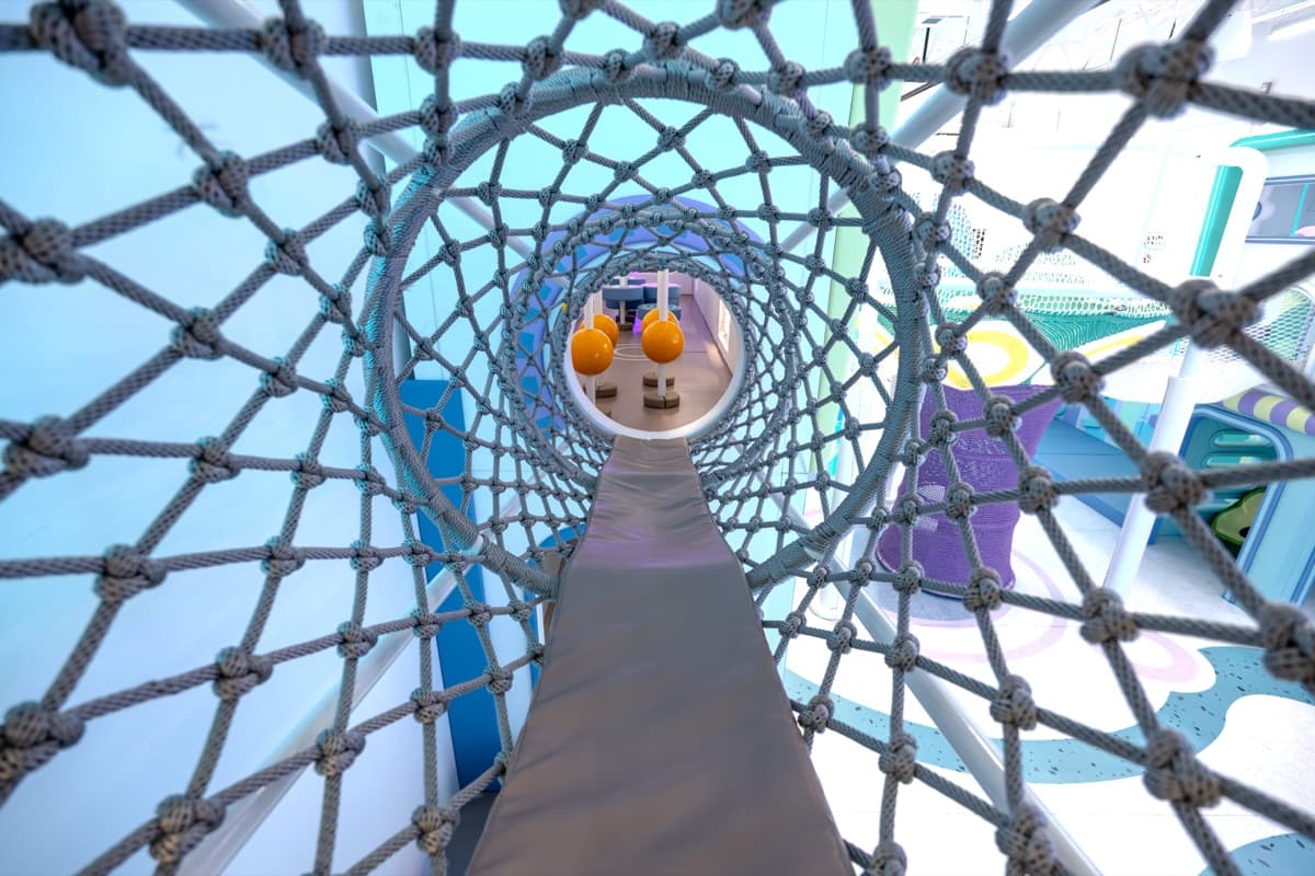 Cloud Maze play zone